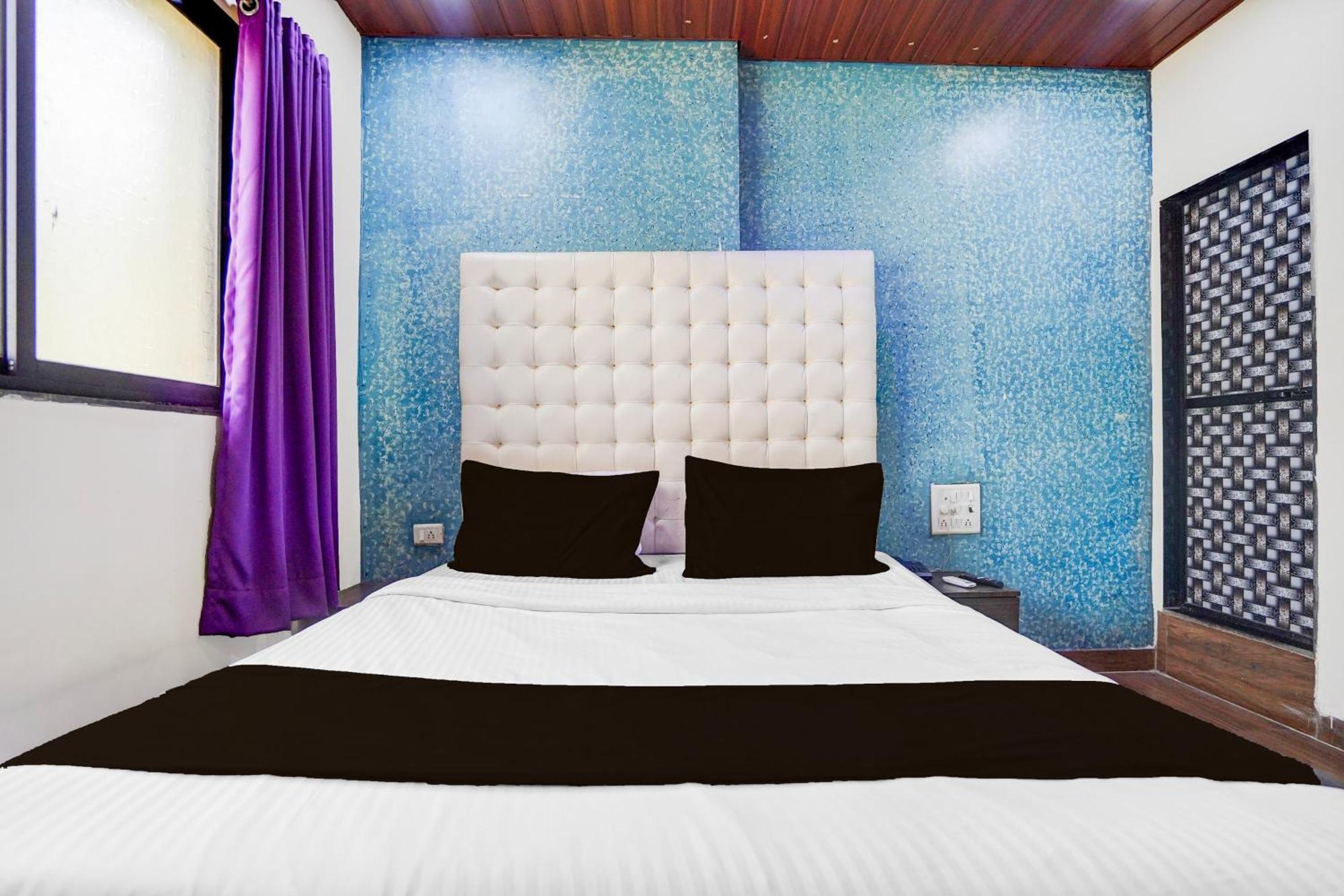 Hotel O The Om Sai Residency 뭄바이 외부 사진