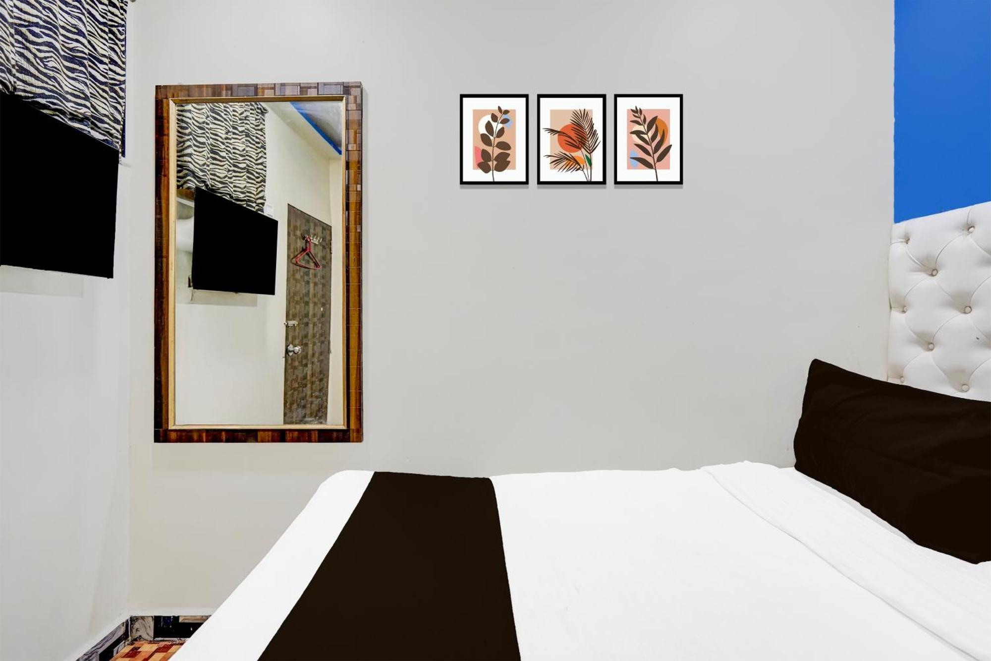 Hotel O The Om Sai Residency 뭄바이 외부 사진